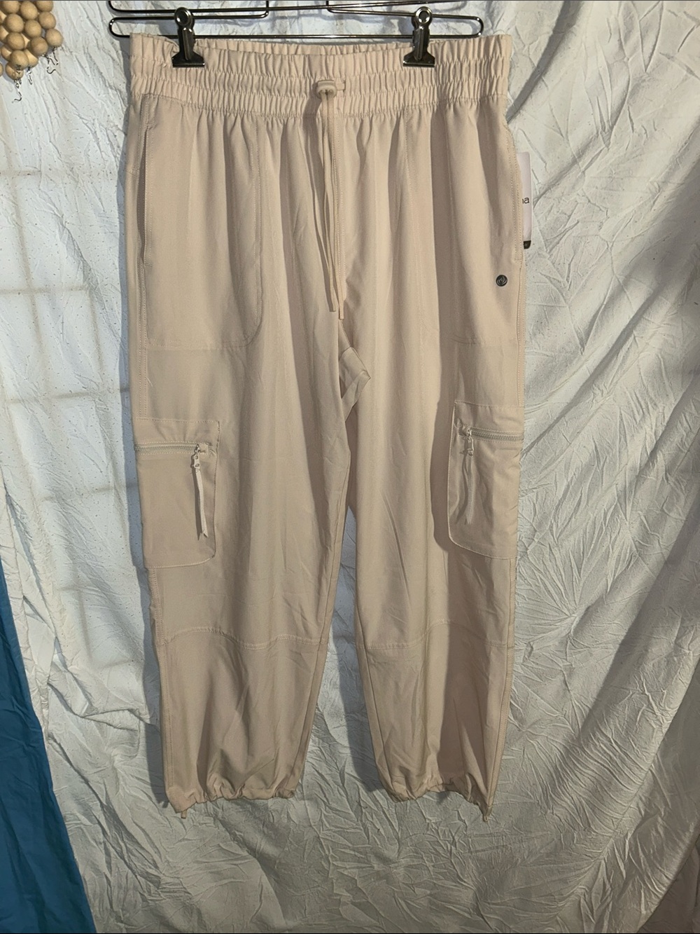 Apana Women's Cargo Jogger Pants - Light Cream size L.  NWT.  Very lightweight